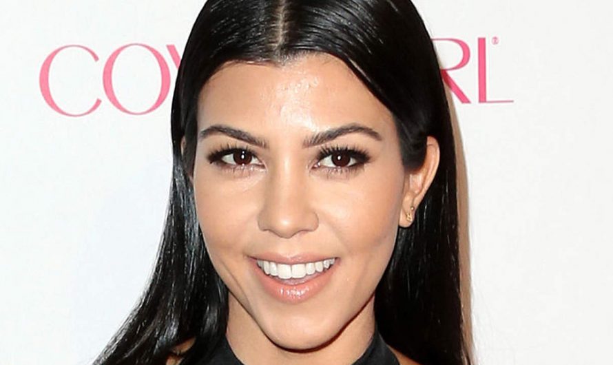 Kourtney Kardashian Reveals Her Techniques to Eating Healthy at Restaurants (Like Ways to avoid the Bread Basket)